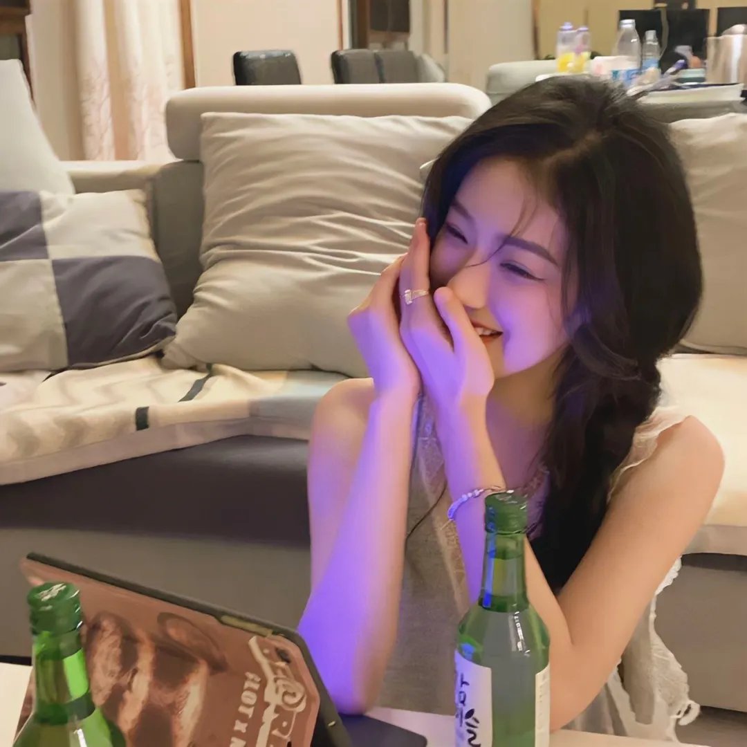 穿成炮灰：错把摄政王当未婚夫撩